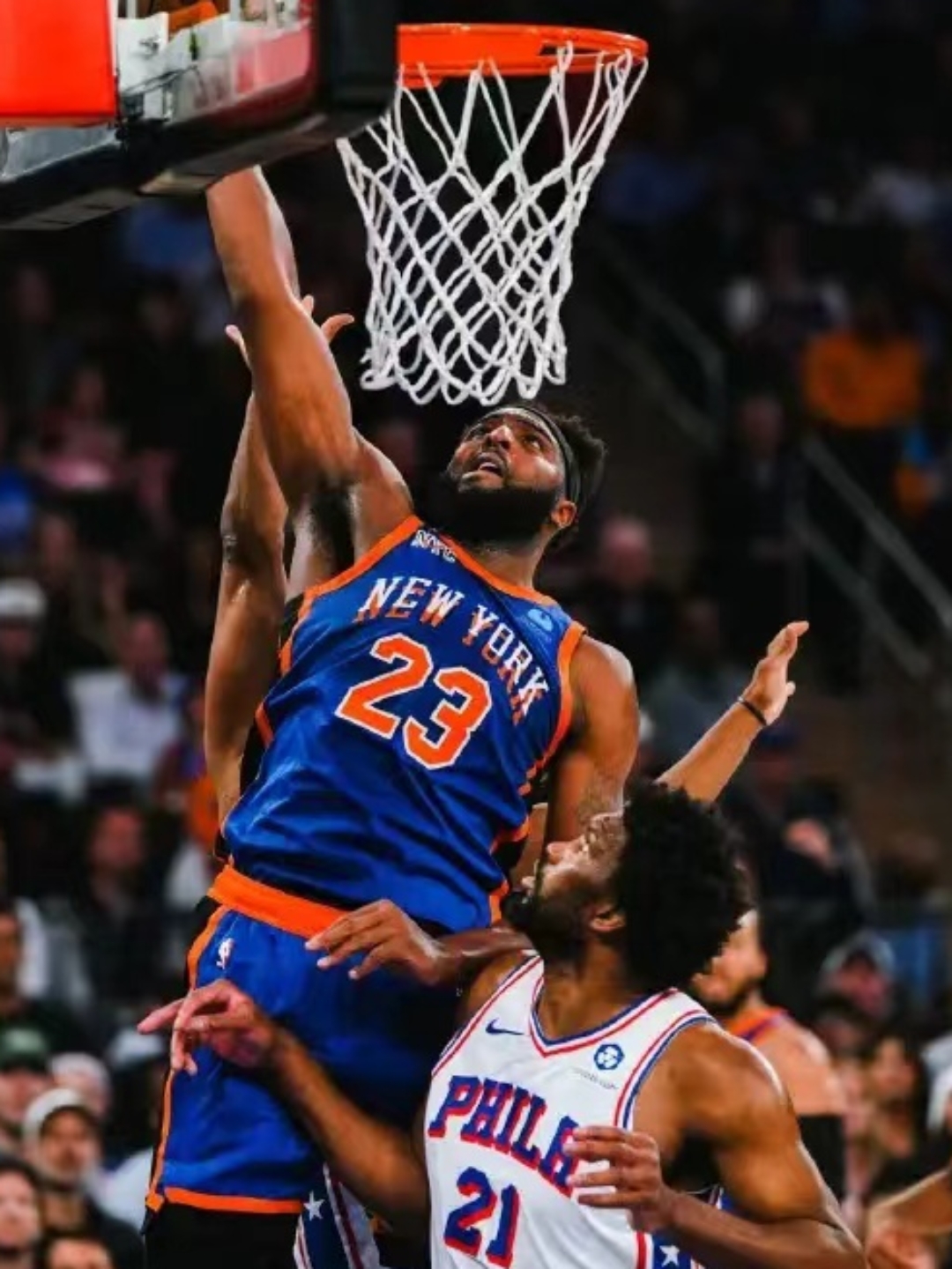 尼克斯险胜太阳，哈登扛起全队